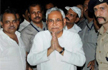 Nitish defends dumping RJD, praises Modi